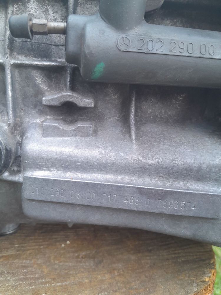 Коробка mersedes w 124