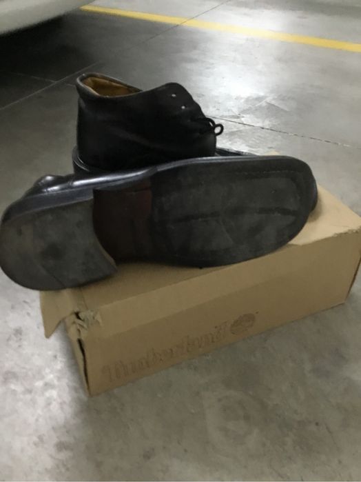 Botins em couro 44