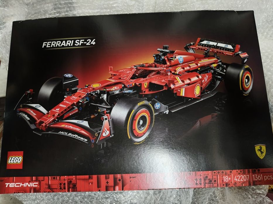 LEGO Technic Ferrari SF-24