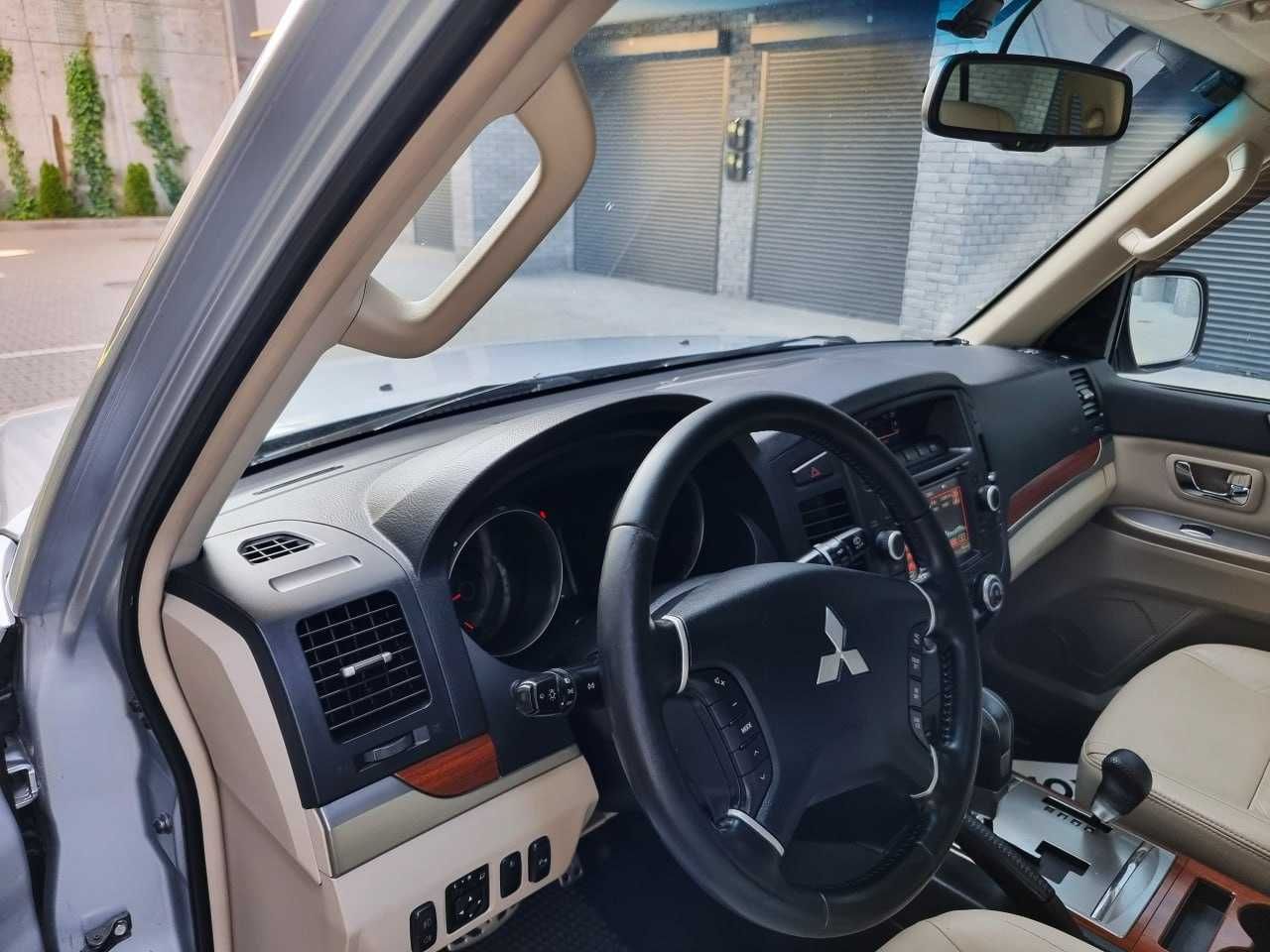 Продам Mitsubishi Pajero Wagon 2007. Можна в розстрочку, під викуп.