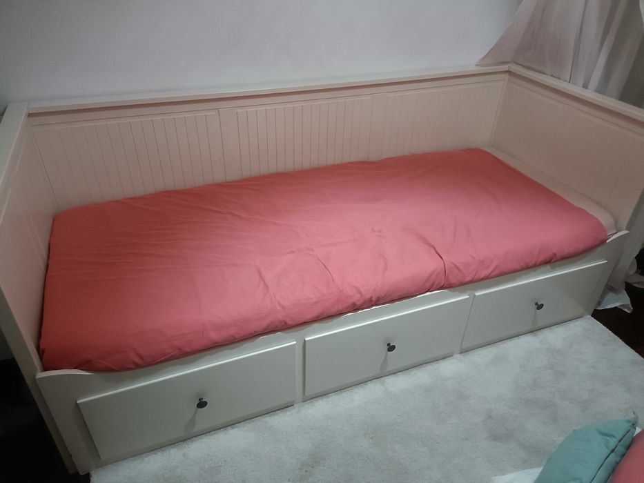 Cama Hemnes IKEA