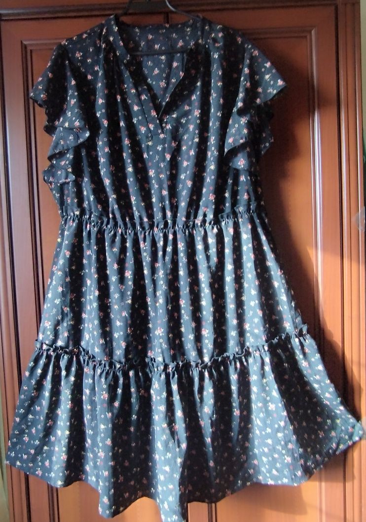 Платье SHEIN р.5XL/54-56