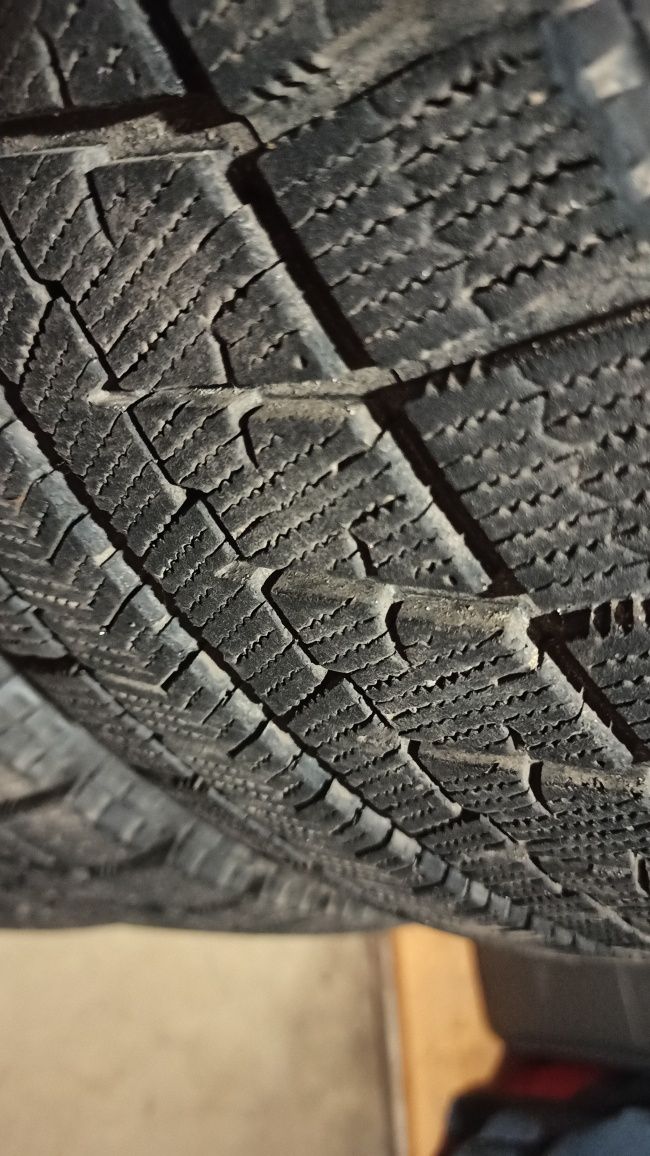 Продам резину 205/65 R15