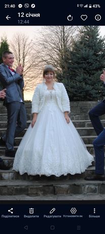Продам весільне плаття розмір 46-48