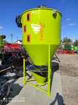 Producent ADRAF mieszalnik pasz 1000kg // UFNAL