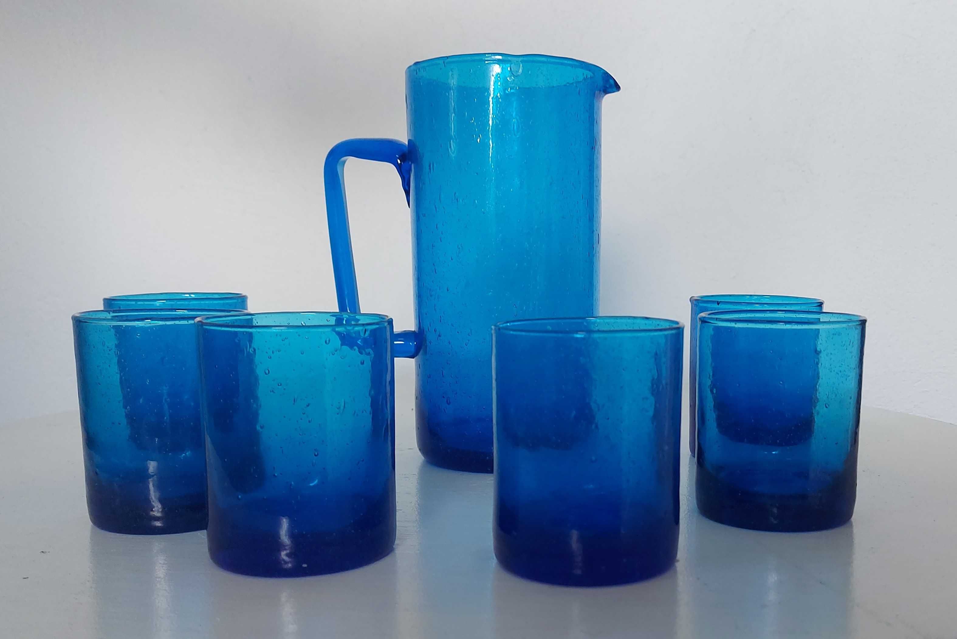 Dzbanek plus sześć szklanek, szkło kolorowe - Mid Century