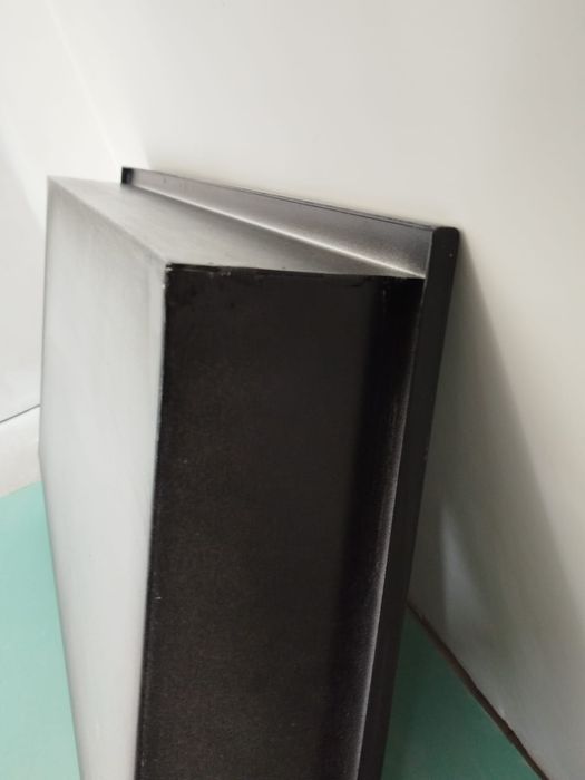 Nicho de parede - alumínio lacado preto