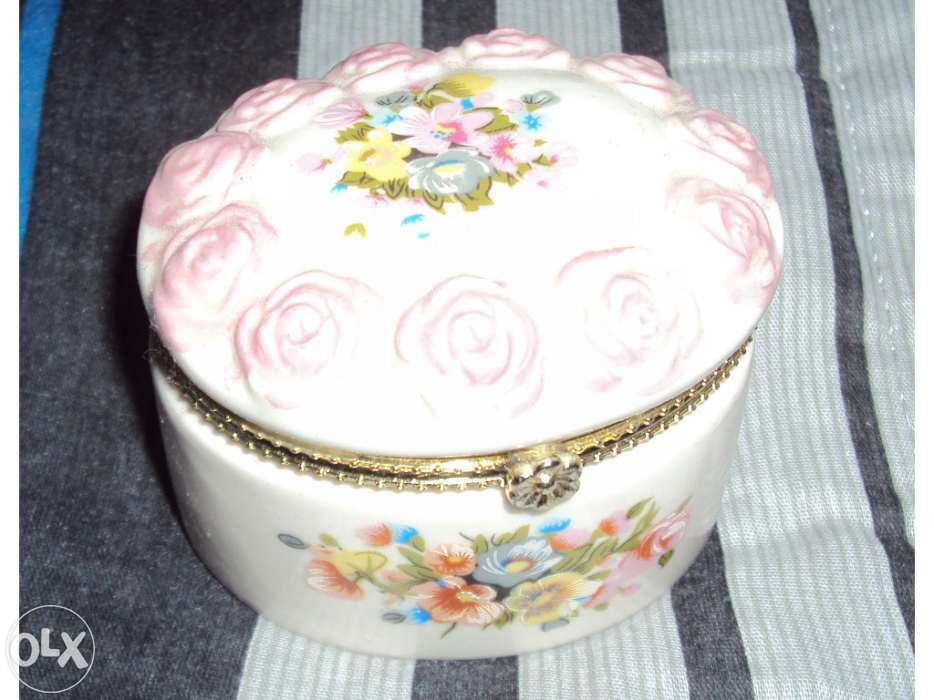 Guarda joias cerâmica