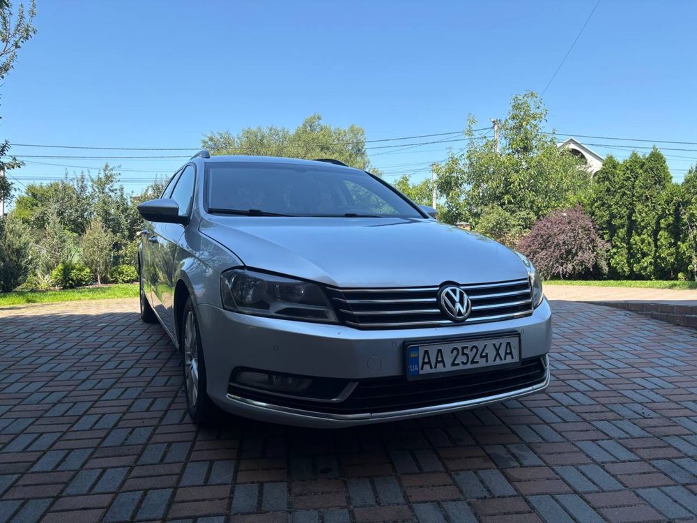 Продам VW Passat B7 2014 года