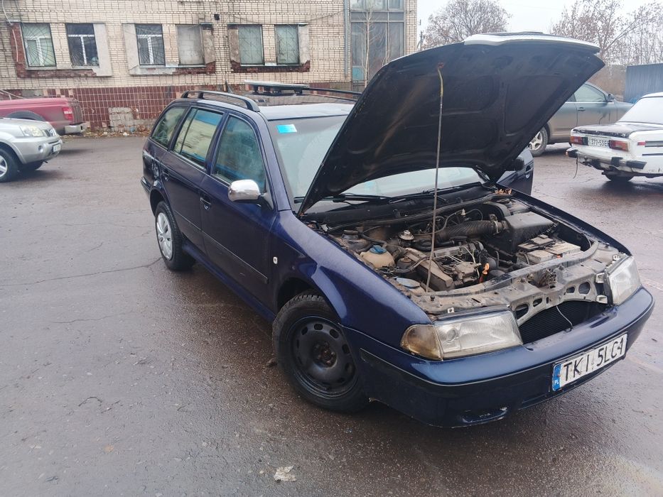 Продам шкода Октавія тур