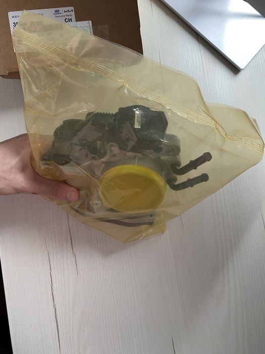 Дроссельная заслонка в сборе 351003E100 Hyundai/Kia