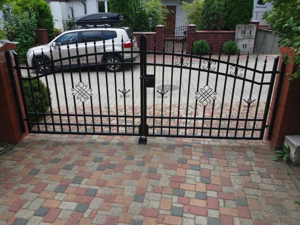 Bramy furtki balustrady ogrodzenia spawanie toczenie tarcz Olsztyn