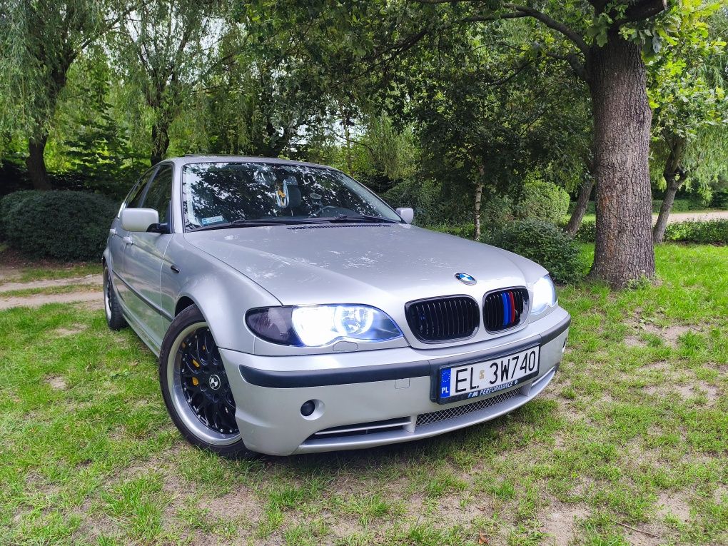 BMW E46 330i z LPG, bogate wyposażenie, stan bardzo dobry