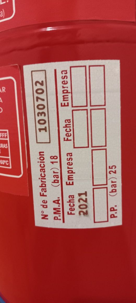 Extintor ABF + Apoio. Novo