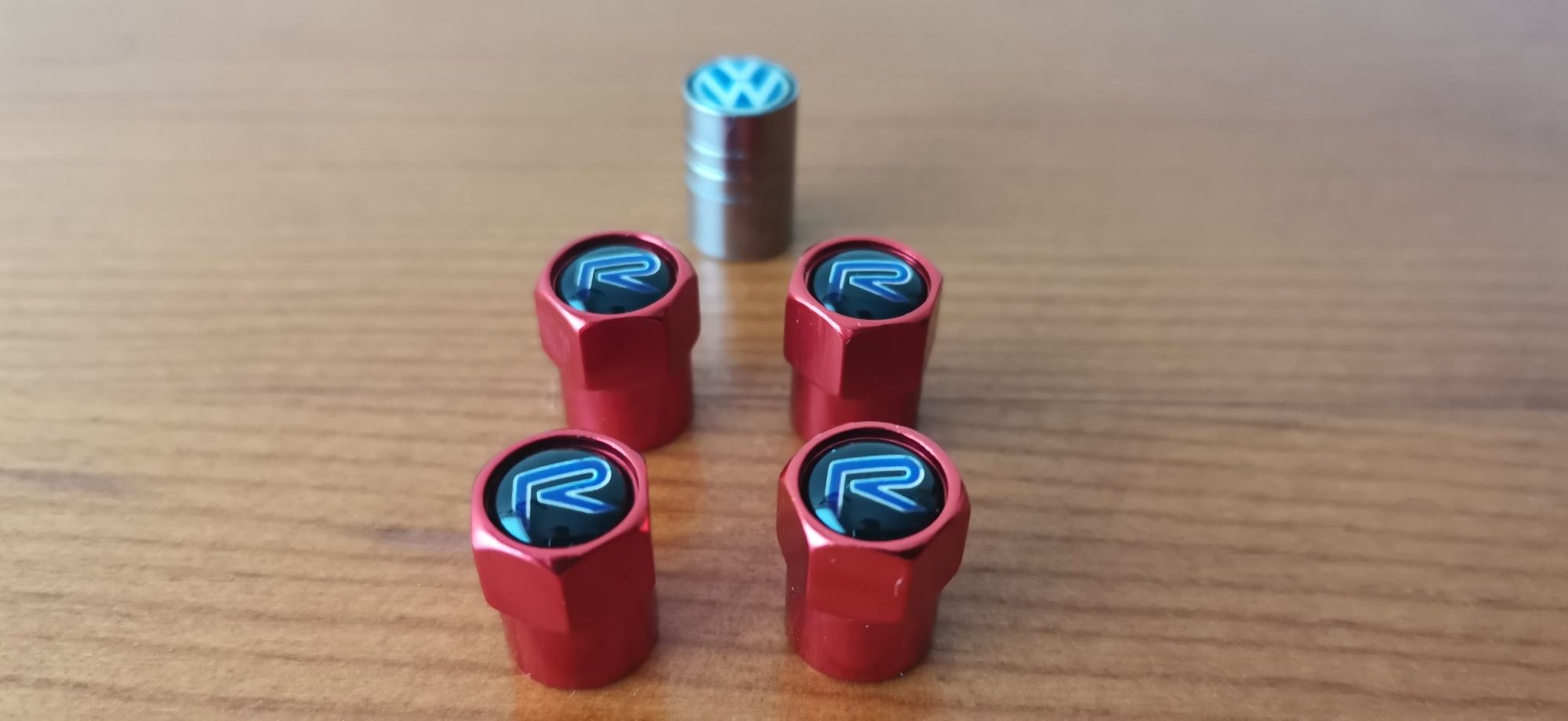 Pipos, válvulas da roda Volkswagen