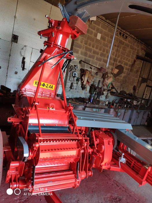 Кормозбиральні комбайни КПІ-2,4 та РОСЬ-2