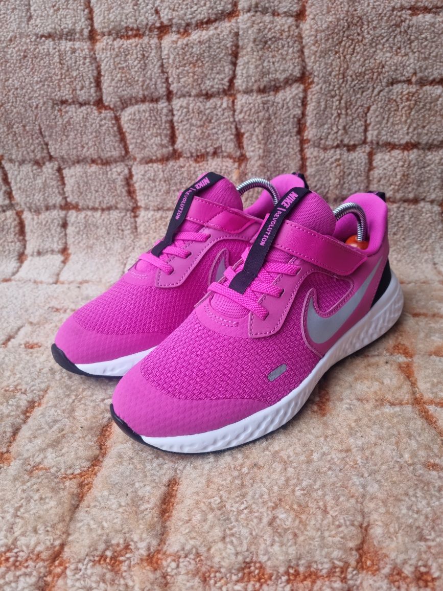 Кроссовки Nike flex