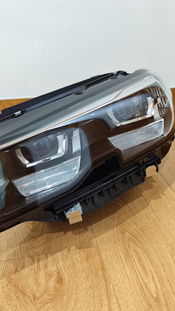 Farol Ótica Óptica Led Esquerda NOVA e Original BMW Série 3 G20 G21