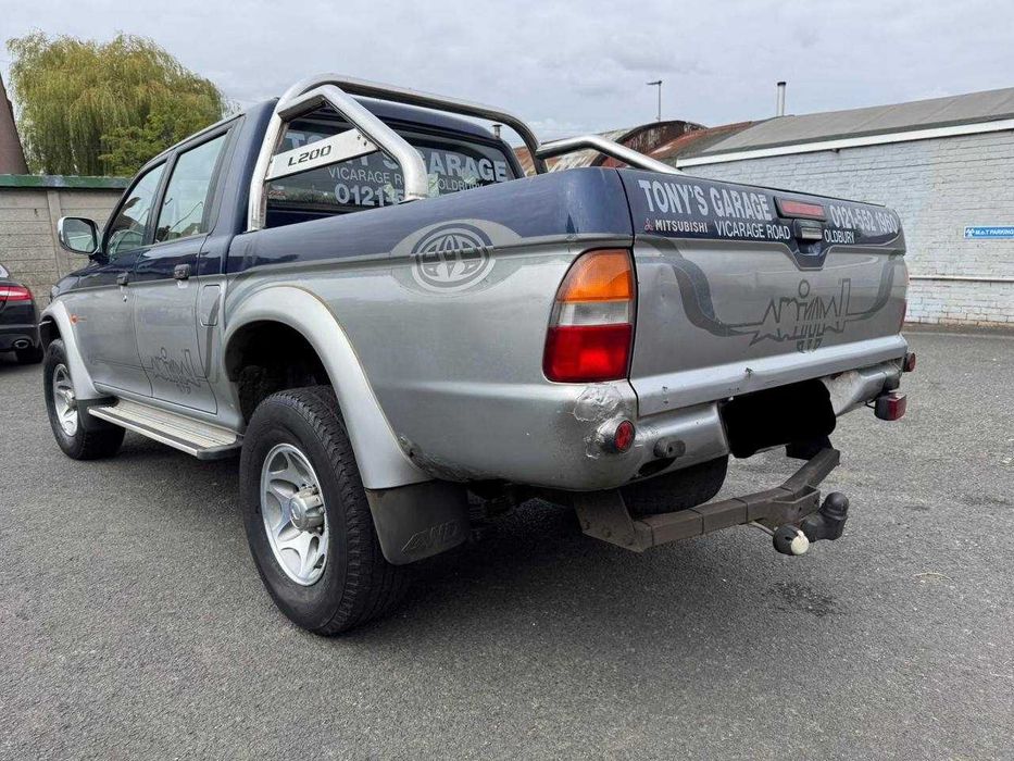 Мітсубіші Л200 ВАРІОР