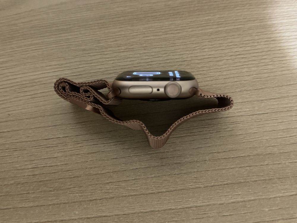 Apple Watch Series 9 41mm GPS Pink Aluminum Case