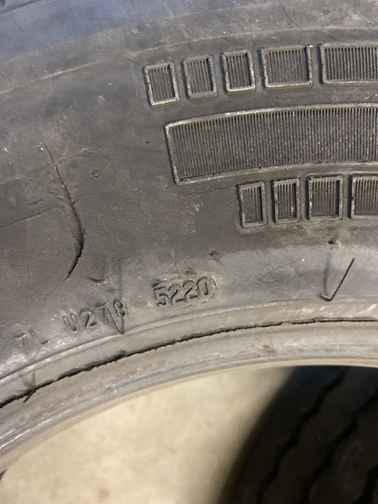 Opony cieżarowe 7.5 tony pirelli st-01 215/75r17,5 dwie sztuki wysylam