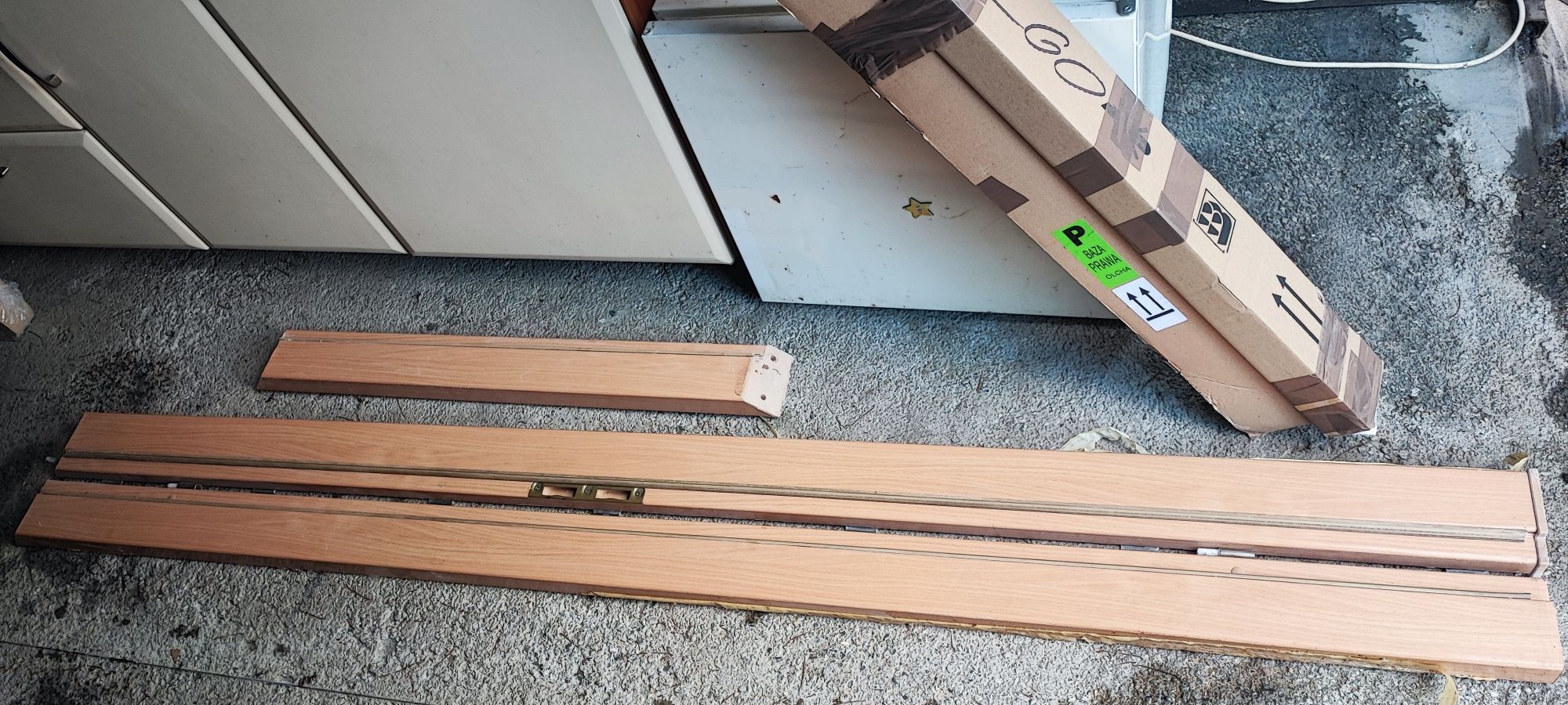 Drzwi prawe 80 + ościeżnica Porta Twist buk bavaria