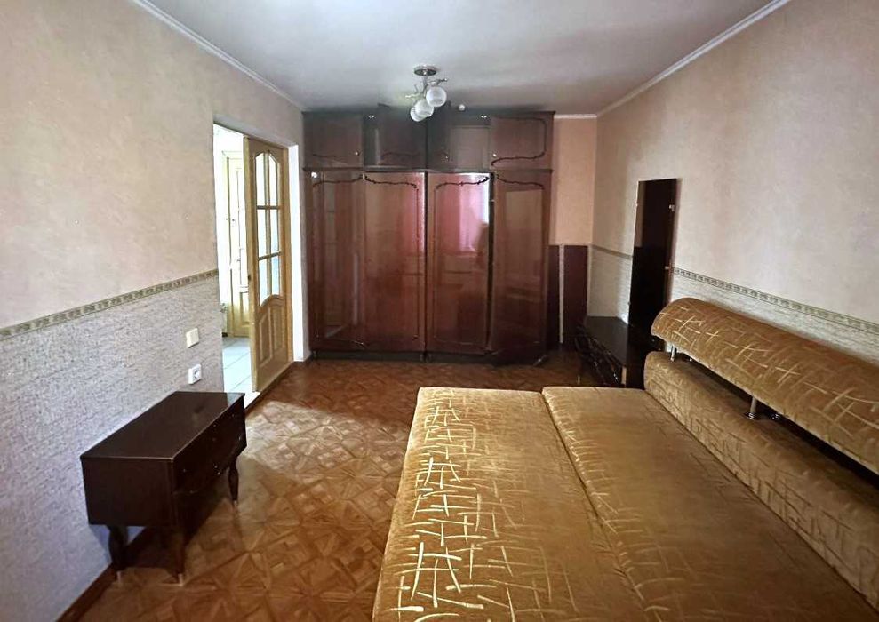 Гарна однокімнатна квартира в центрі Корабельного! Оренда!