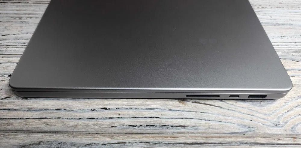 Apple MacBook Pro 14 Mid 2021 M1 Pro (MKGP3) Space 850$ - EmojieStore