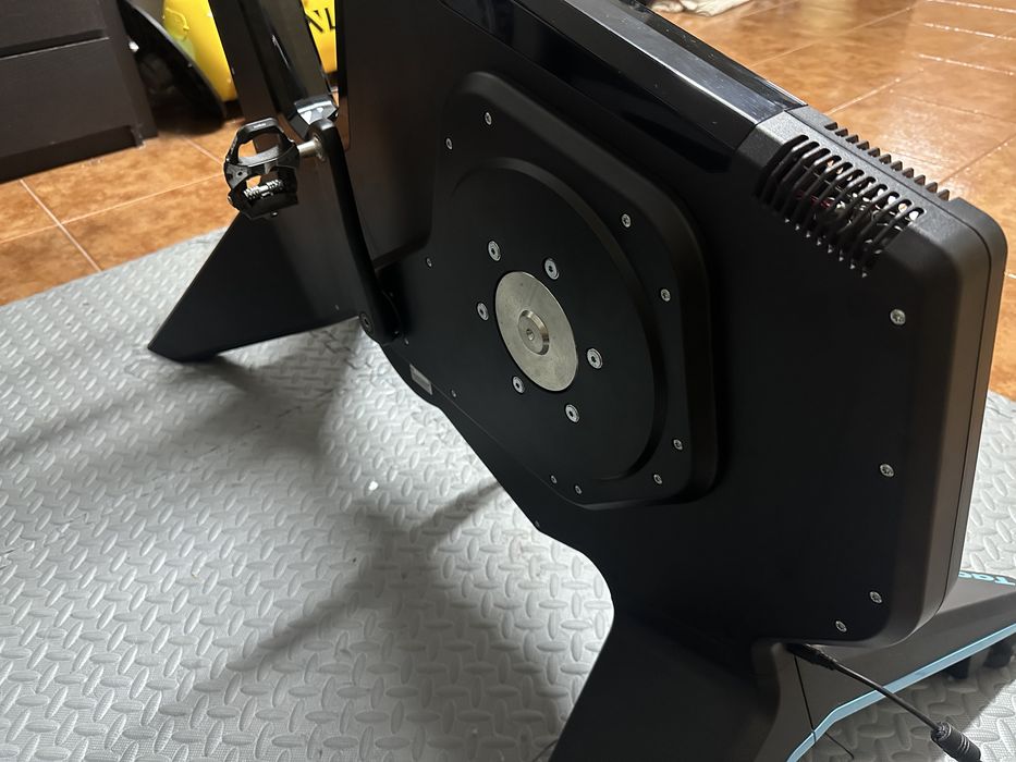 Bicicleta de treino Tacx NEO Bike Smart