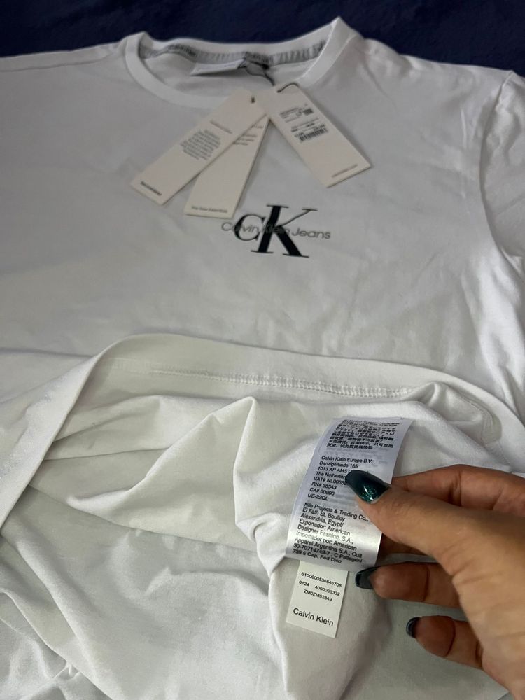 T-shirt Calvin Klein