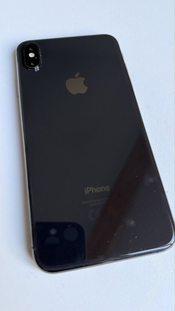 iPhone XS Max 512GB plus dodatki