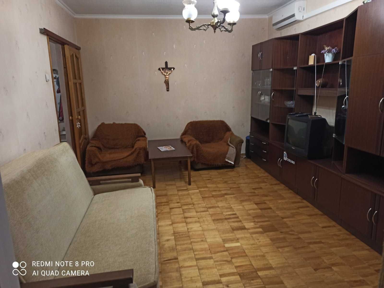 Данькевича, 1-к отличная квартира, Троещина, метро Почайна Дарница