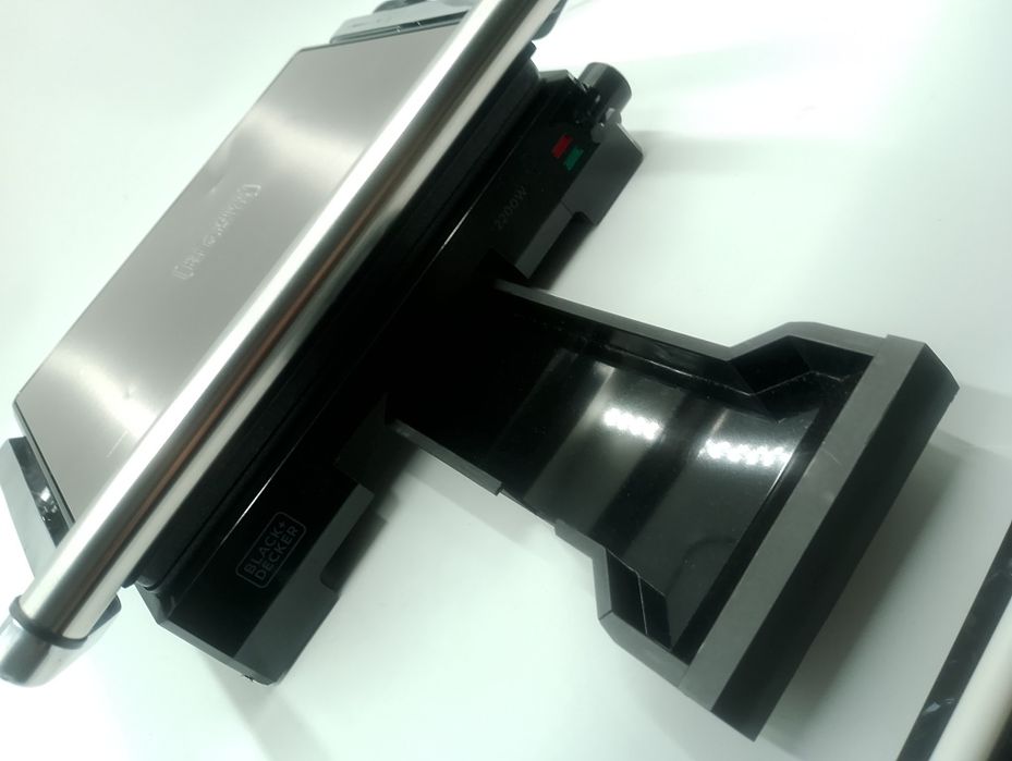 Grill elektryczny Black+Decker BXGR2200E (2200W)