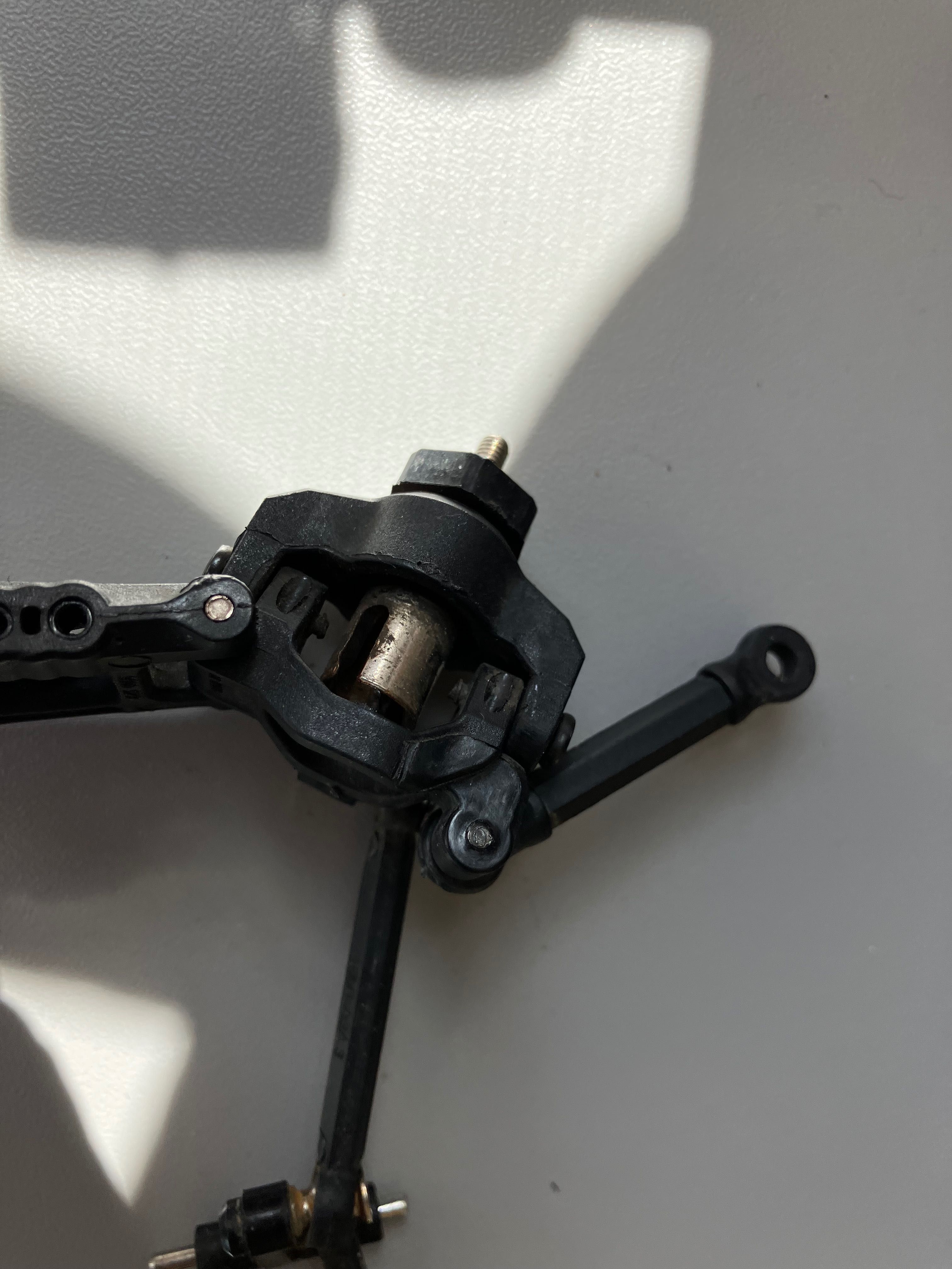 Zawieszenie przednie Overmax X-Monster