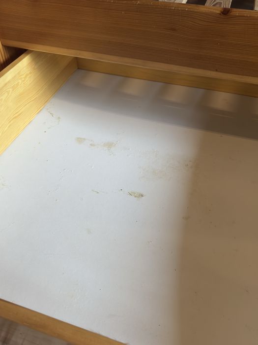 Zestaw mebli sosnowych – łóżko, biurko i komoda – Elbląg