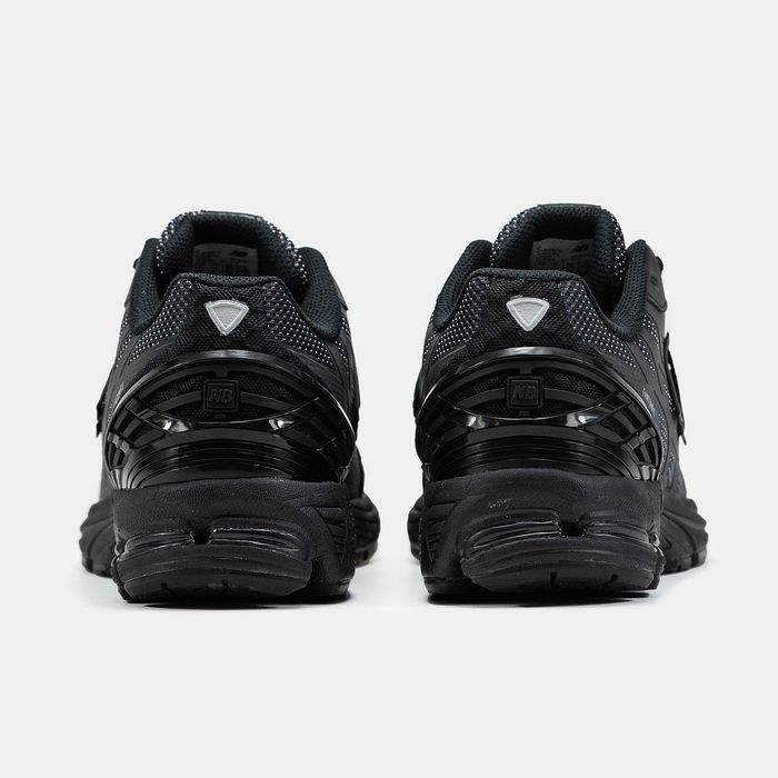 Мужские кроссовки New Balance 1906R Fantomfit Black. Размеры 40-45