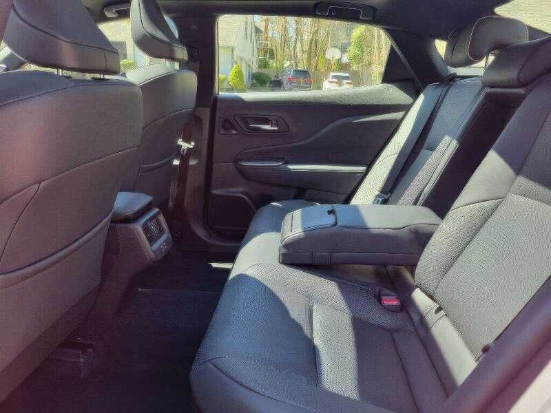2023 Toyota Crown Platinum