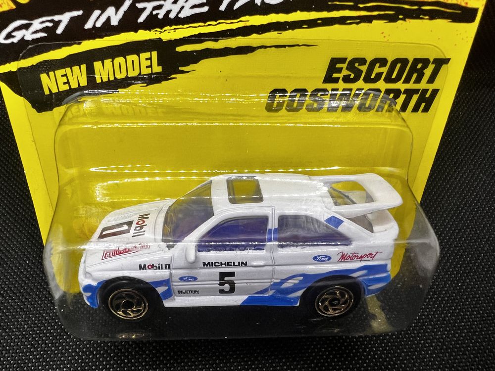 Matchbox Ford Escort Cosworth MB52 superfast nowy