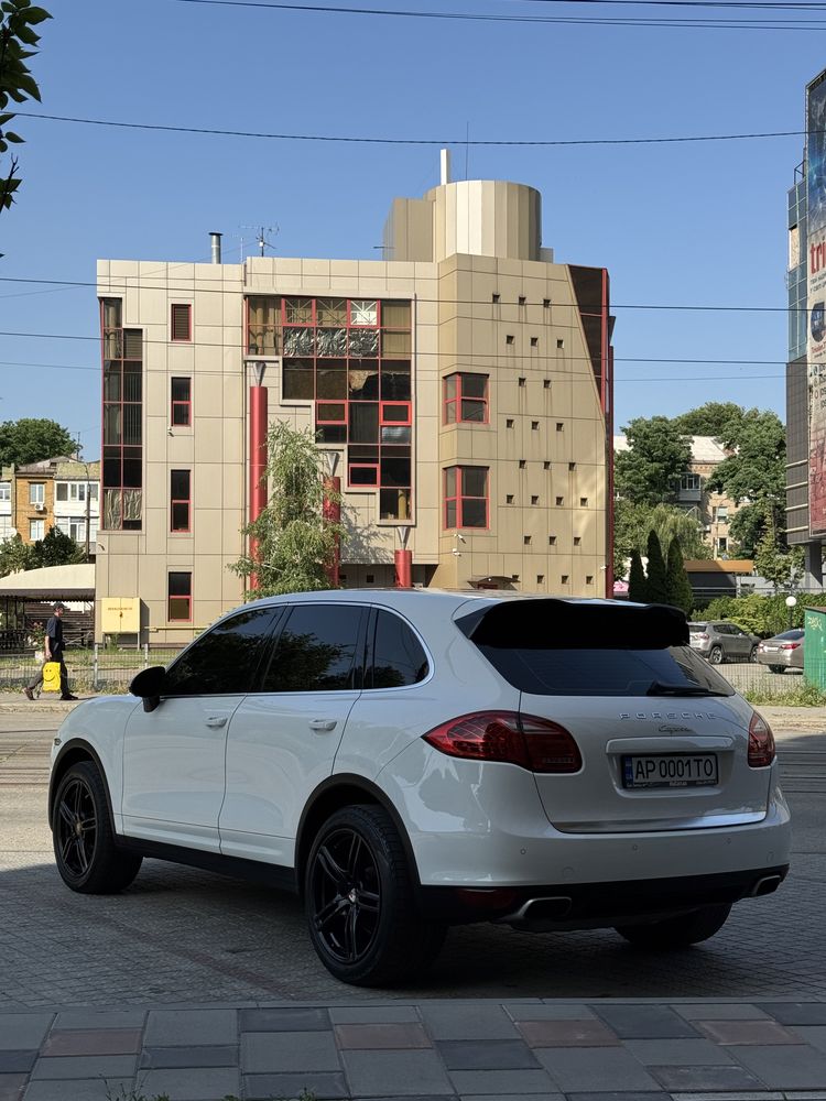 Продам Porsche Cayenne
