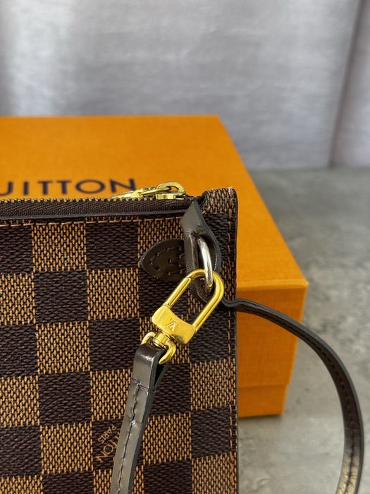 Клатч Louis Vuitton ОРИГИНАЛ