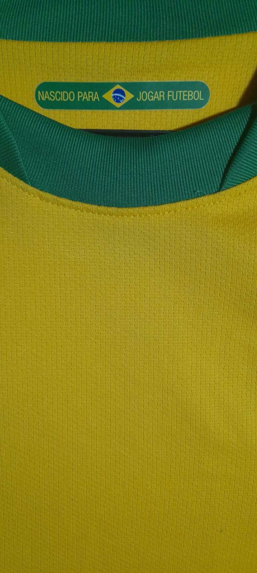 Camisola oficial da seleção brasileira 2010