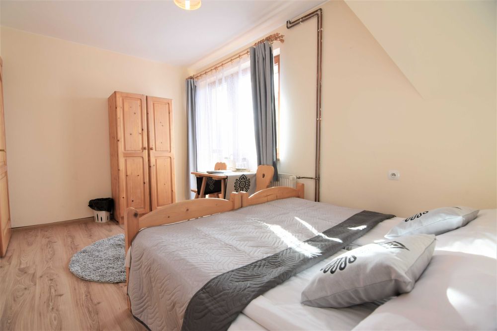 Pokoje, Bukowina Tatrzańska, Białka Tatrzańska, Dom wolnostojący