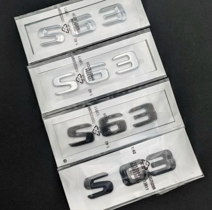 Шильдик S63 на кришку багажника надпис