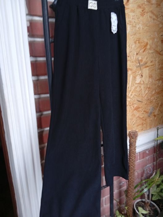 Брюки типа палаццо на резинке вельвет новые