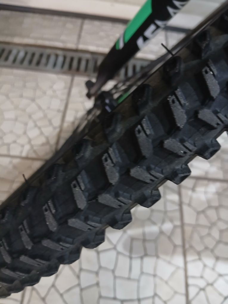 Bicicleta Rockrider 700 24"