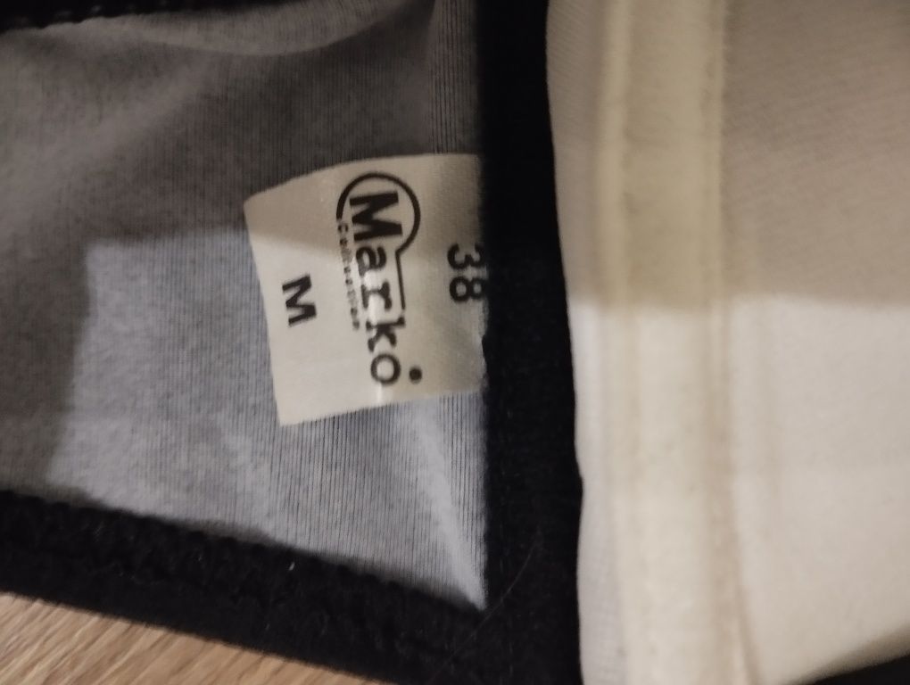 Strój kąpielowy PUSH UP czarny kwiaty PIĘKNY