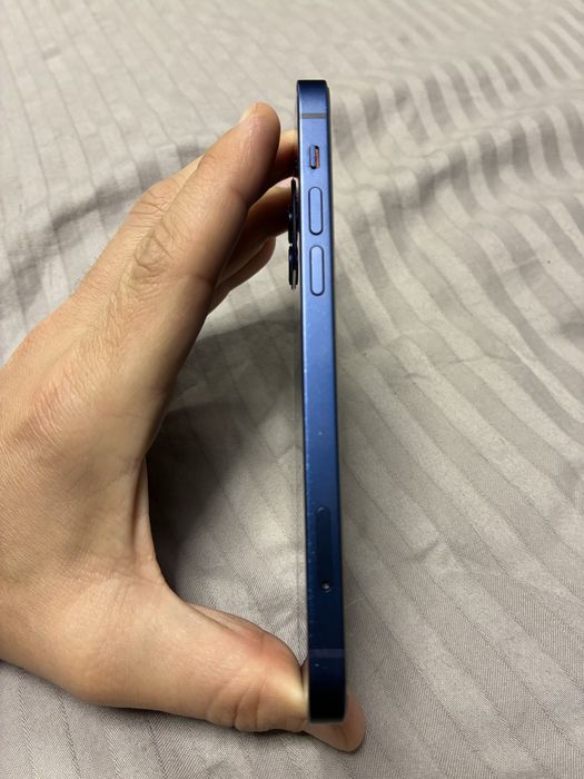 Продам iPhone 12 128 gb