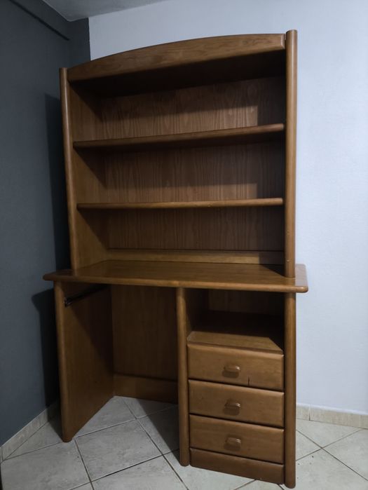 Secretaria madeira maciça