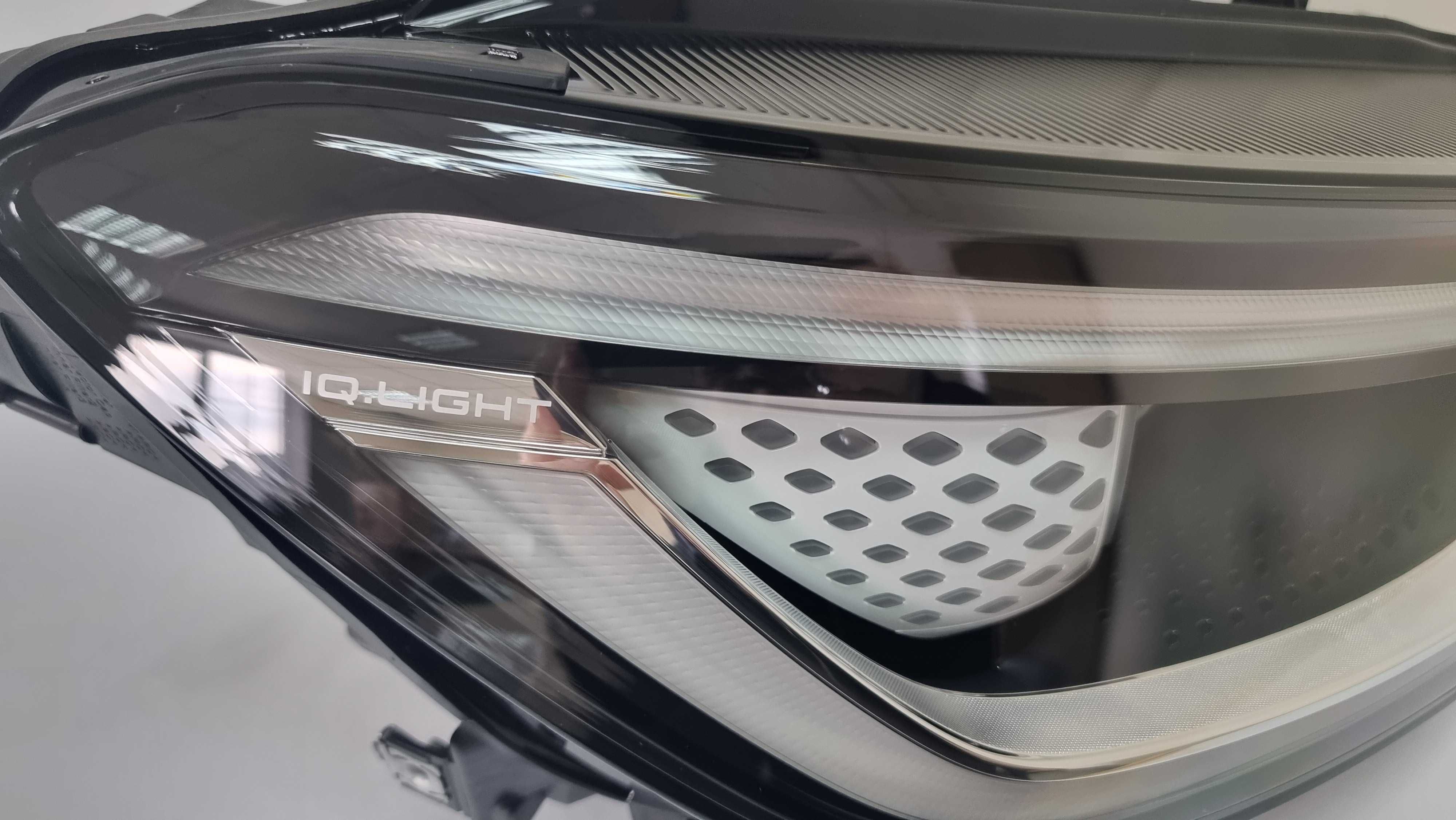 Светодиодная фара с матричным модулем ID4  11G 941 035 Кітай нова
11G