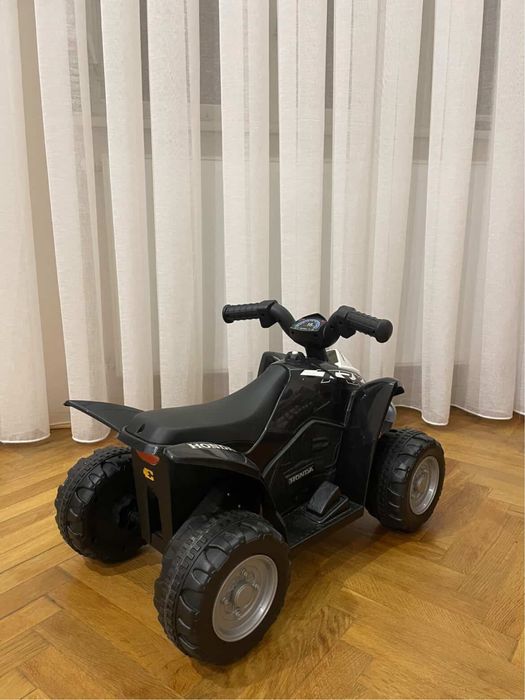 Дитячий електричний квадроцикл